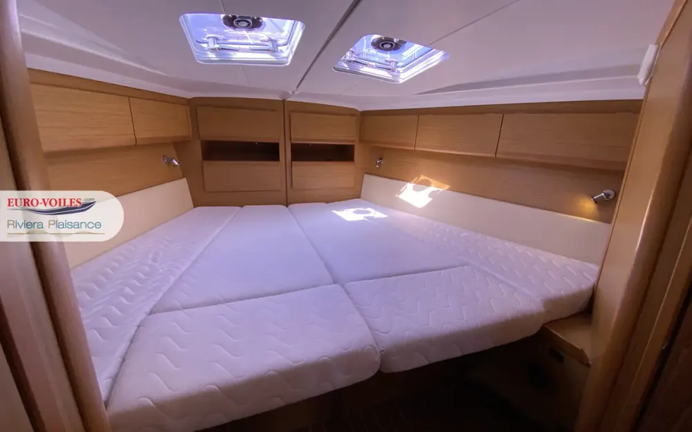 slider 8 Jeanneau Sun Odyssey 49 i