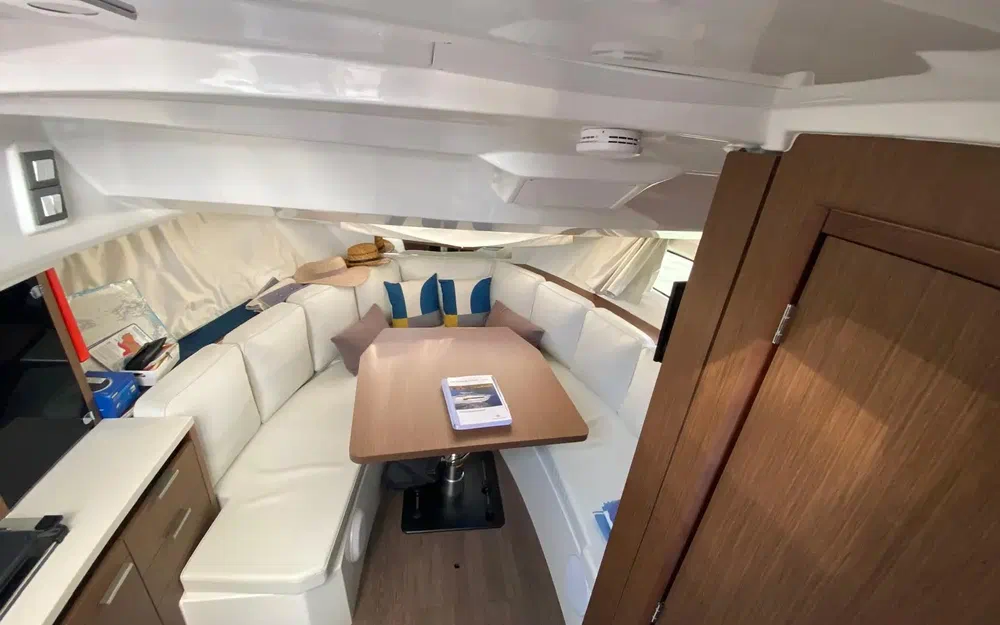 slider 12 Jeanneau Cap Camarat 10.5 WACap Camarat 10.5 Wa Serie 2