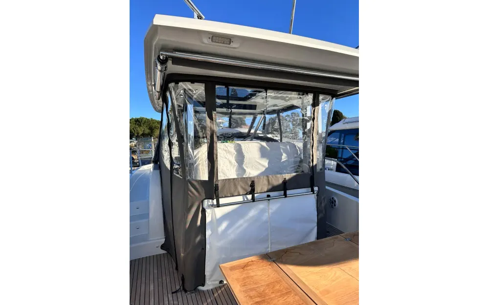 slider 5 Jeanneau Cap Camarat 10.5 WA