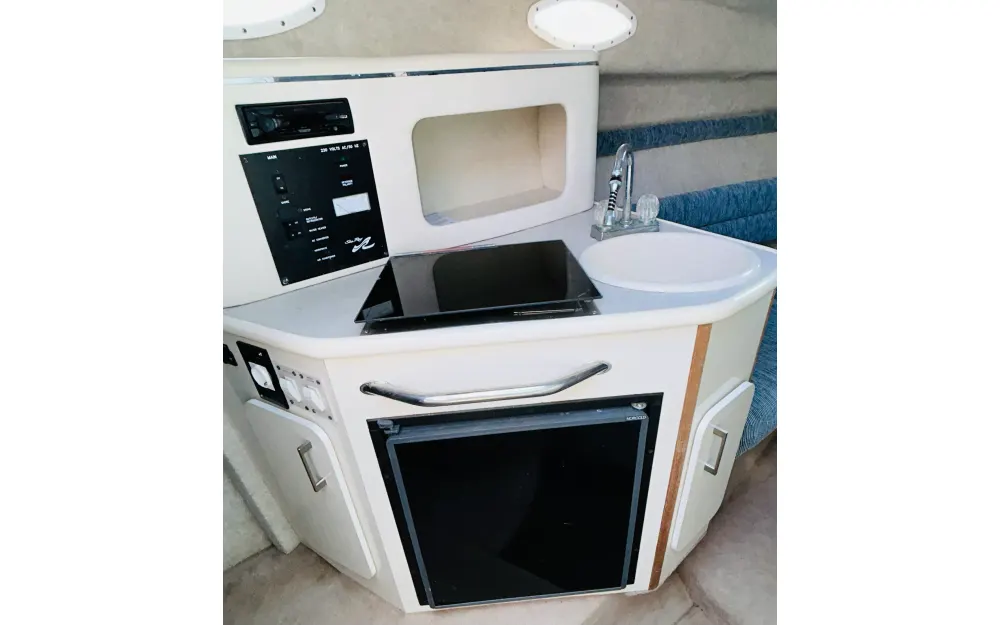 slider 1 Sea Ray  240 Sundancer