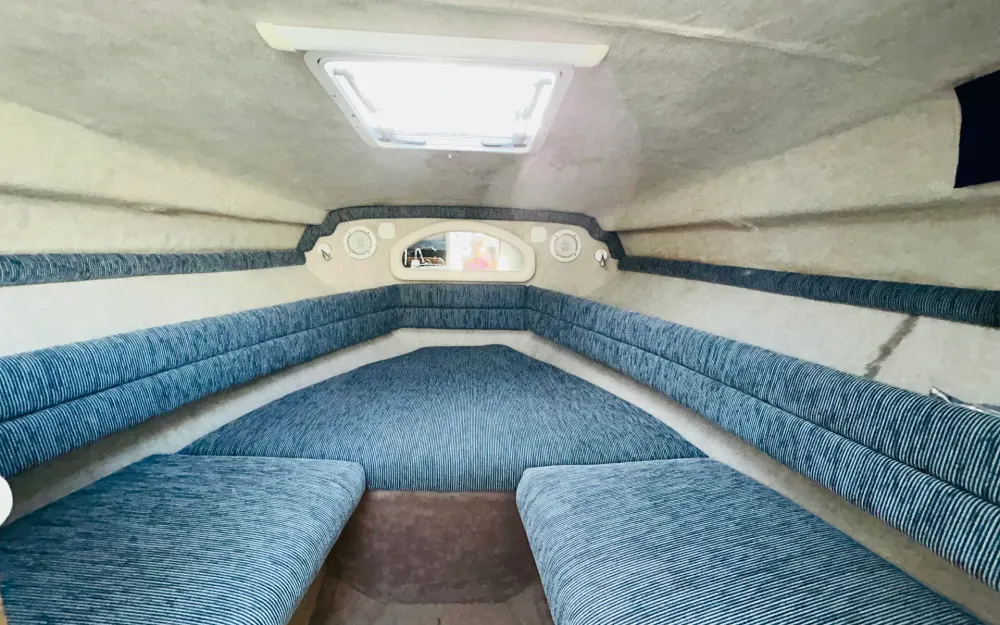 slider 4 Sea Ray  240 Sundancer