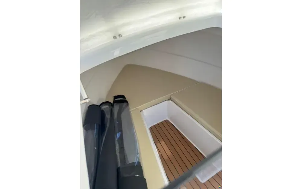 slider 7 Bast Boat Cortina 480 Cabin