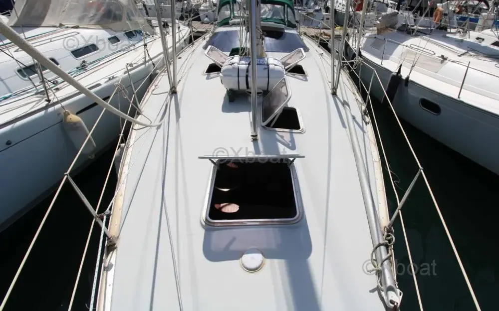 slider 9 Comar Yachts Comet 11 Plus