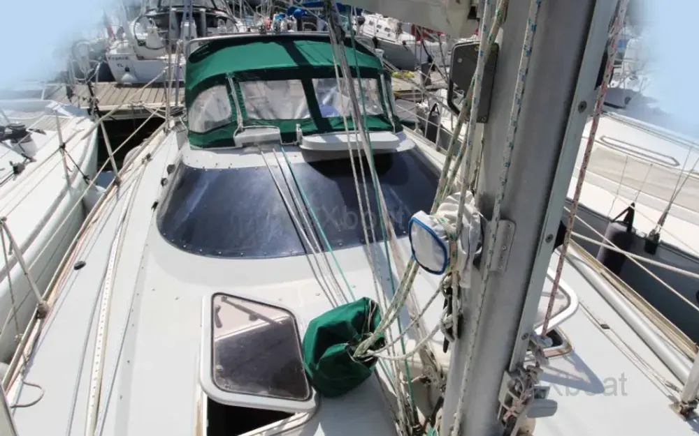 slider 10 Comar Yachts Comet 11 Plus