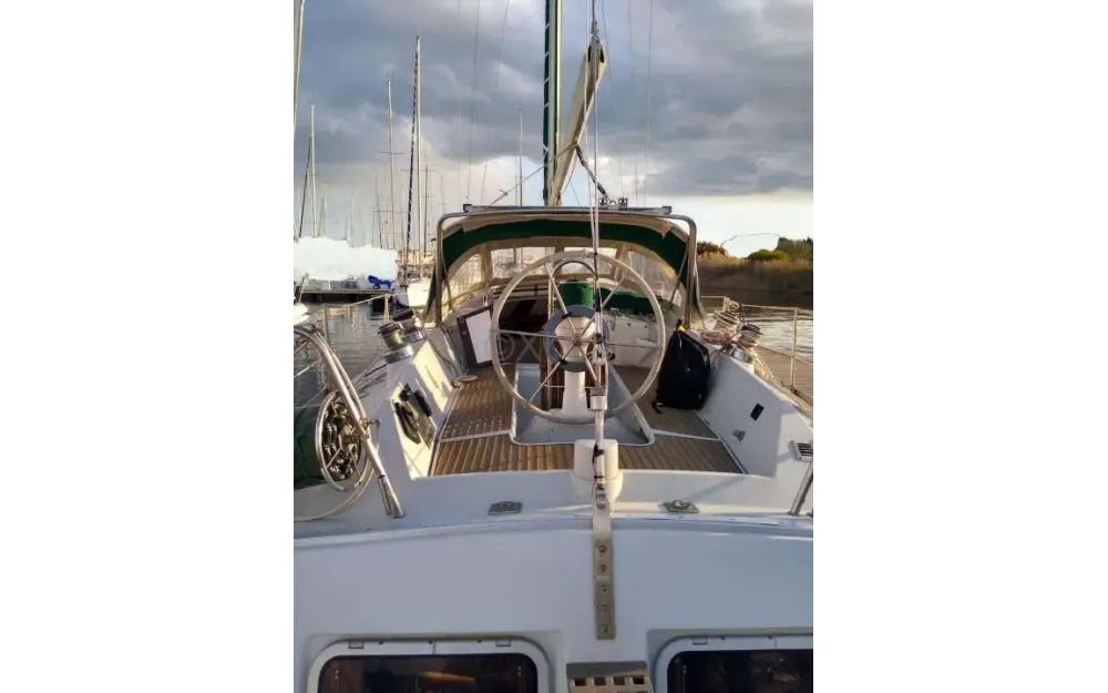 slider 1 Comar Yachts Comet 11 Plus