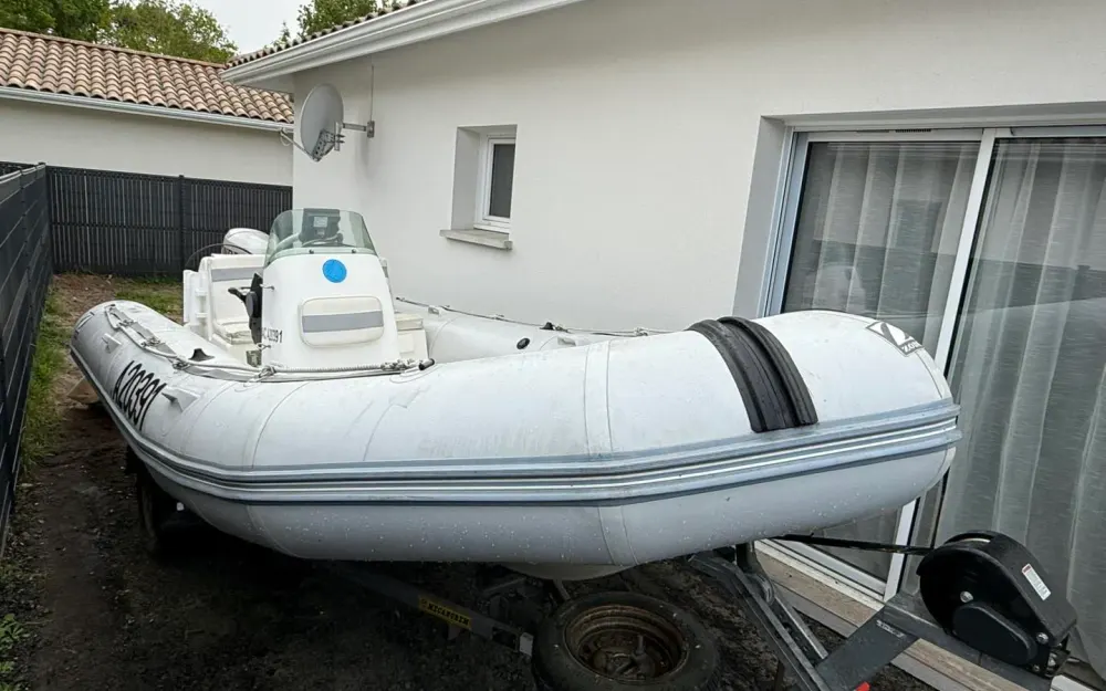 slider 4 Zodiac Medline 500 Club