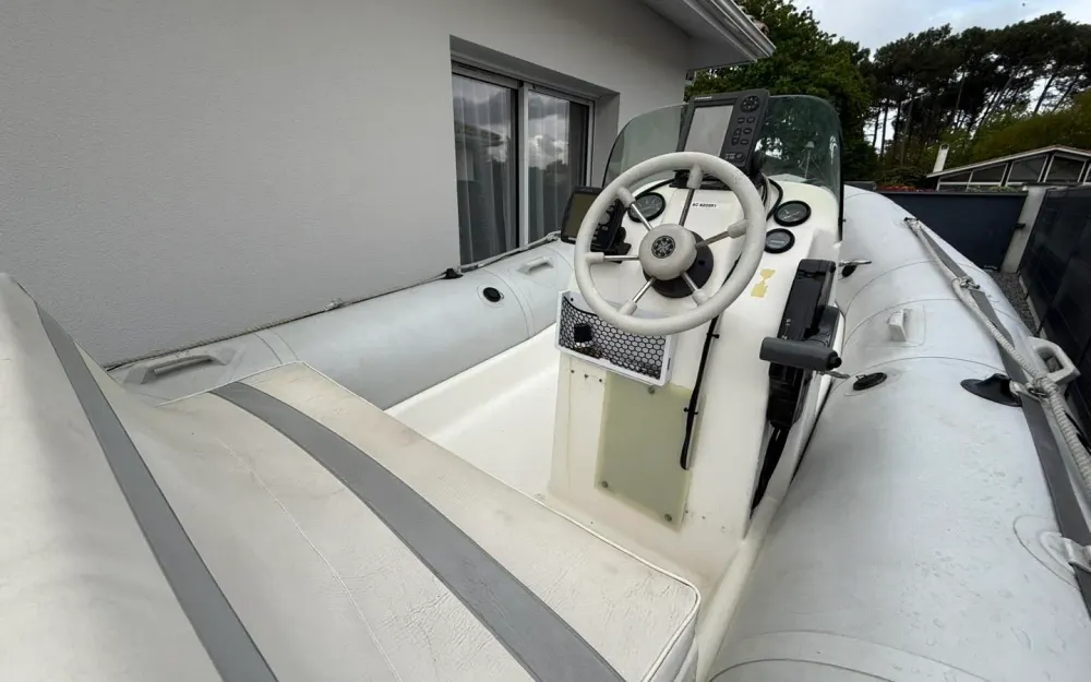 slider 5 Zodiac Medline 500 Club