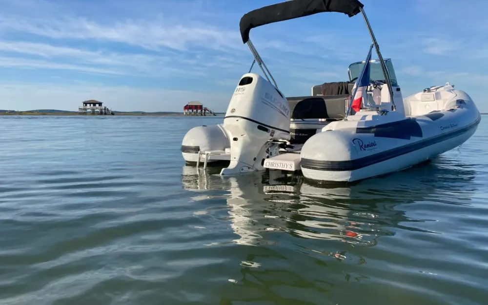 slider 1 Ranieri Cayman 19 Sport