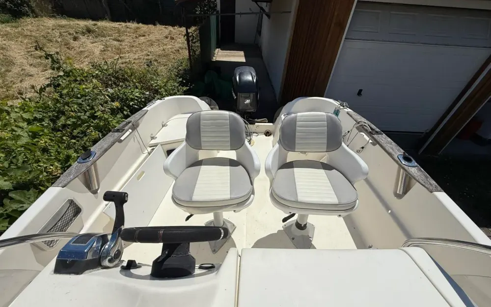 slider 11 Quicksilver  525 Commander