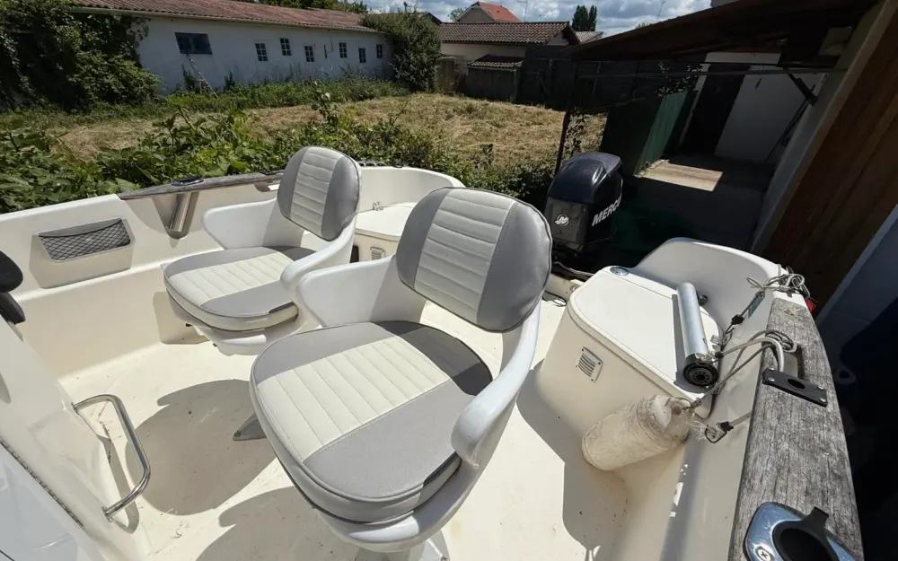 slider 3 Quicksilver  525 Commander