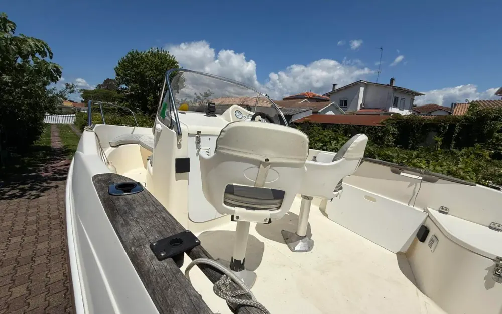 slider 5 Quicksilver  525 Commander