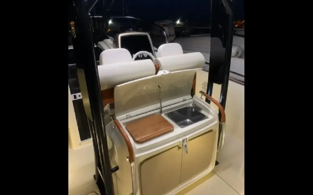 slider 9 Invictus  280 TT