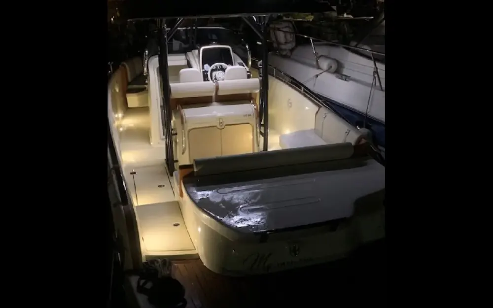 slider 14 Invictus  280 TT