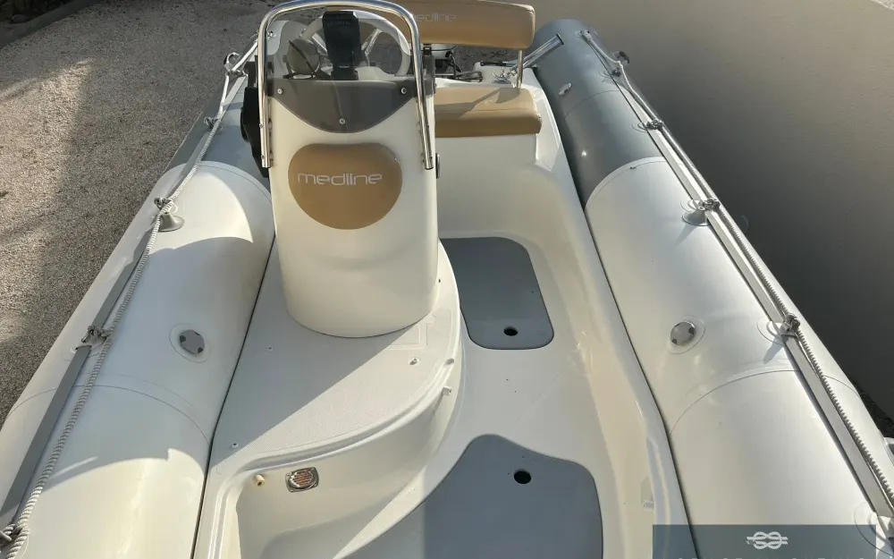 slider 11 Zodiac Medline 500