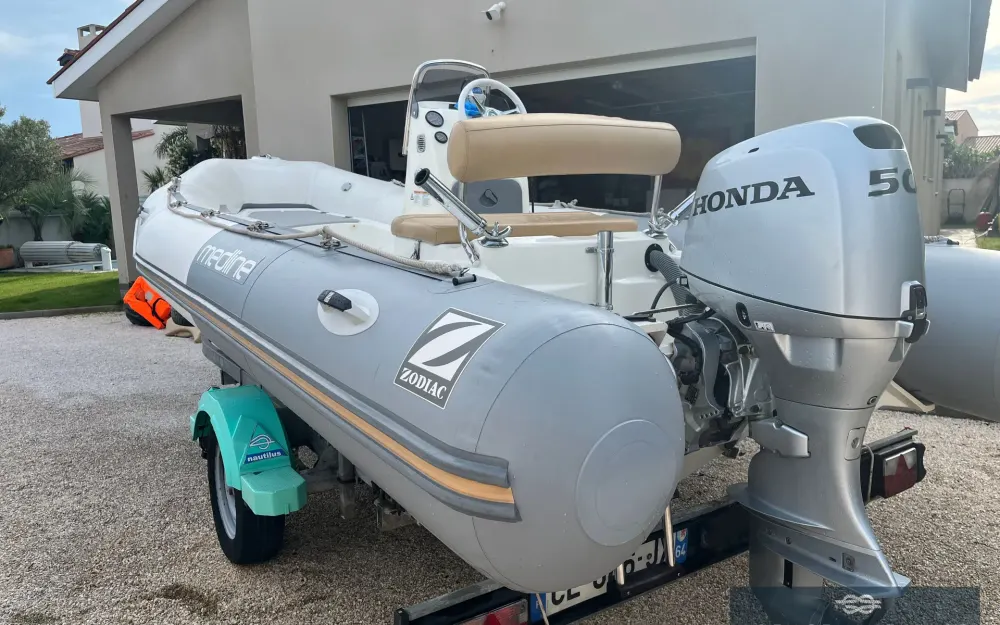 slider 4 Zodiac Medline