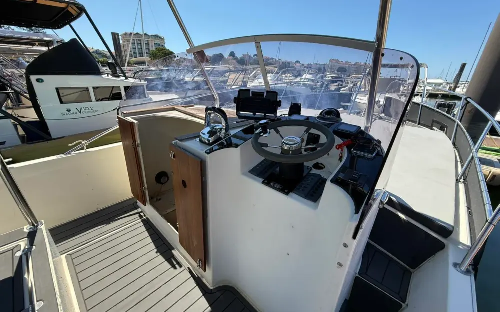 slider 5 BPSA Espadon 800