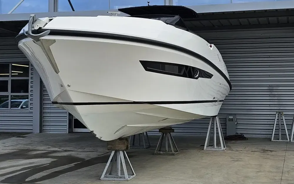 slider 2 Rio Yachts Daytona 34