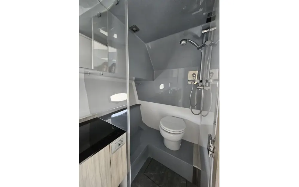 slider 6 Rio Yachts Daytona 34