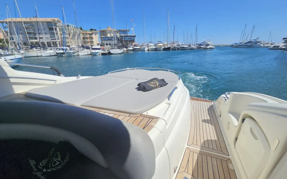 slider 15 Cranchi Mediterranee 50