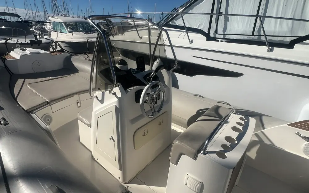 slider 15 Capelli Tempest 700 Sun