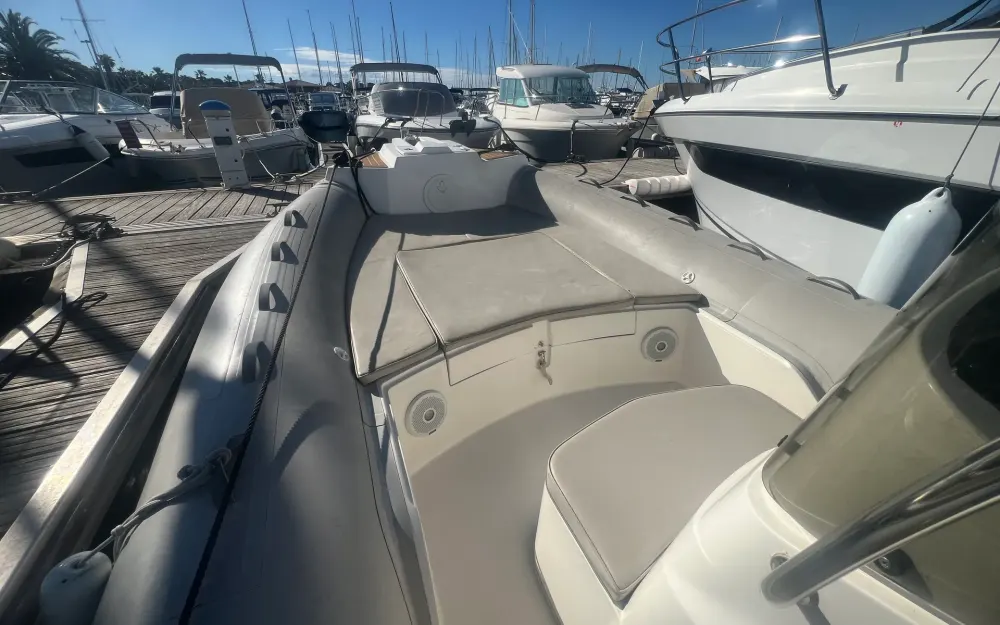 slider 7 Capelli Tempest 700 Sun