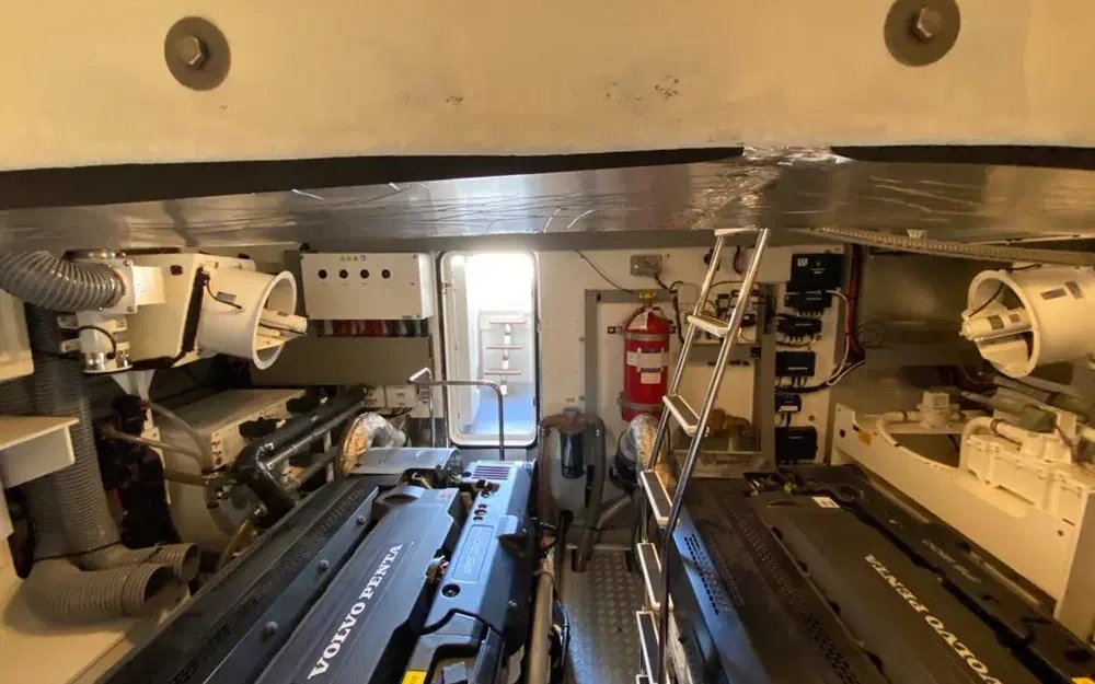 slider 12 Jeanneau Prestige 680