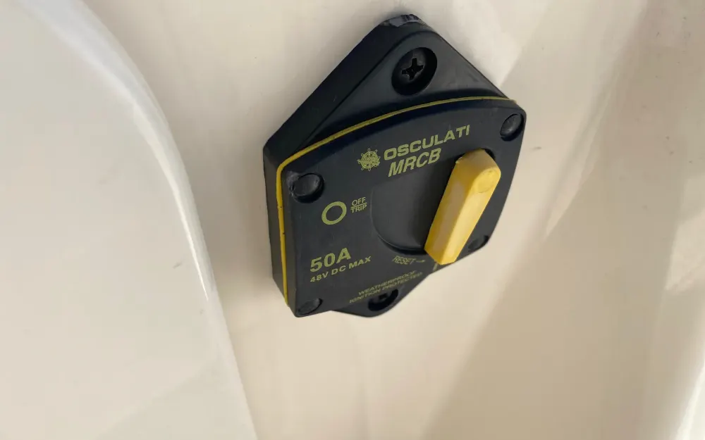 slider 22 Nuova Jolly NJ 650 XL