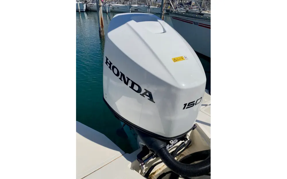 slider 31 Nuova Jolly NJ 650 XL