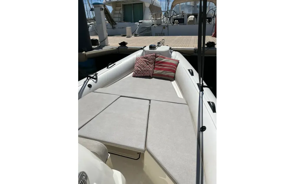 slider 5 Nuova Jolly NJ 650 XL
