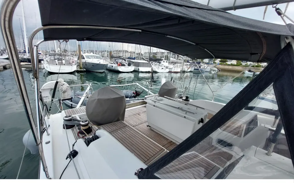 slider 15 Beneteau Oceanis 46.1