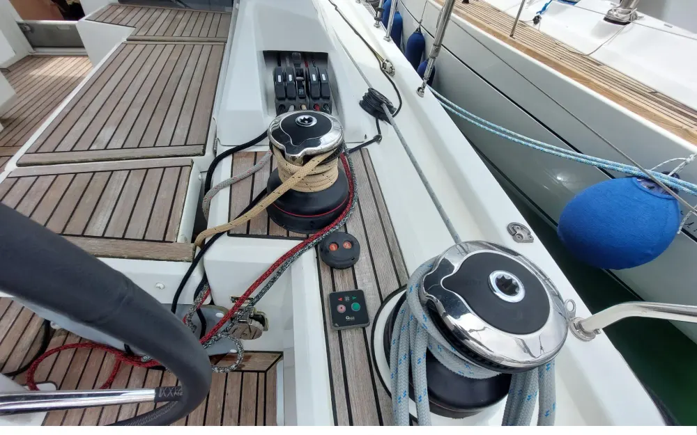 slider 24 Beneteau Oceanis 46.1