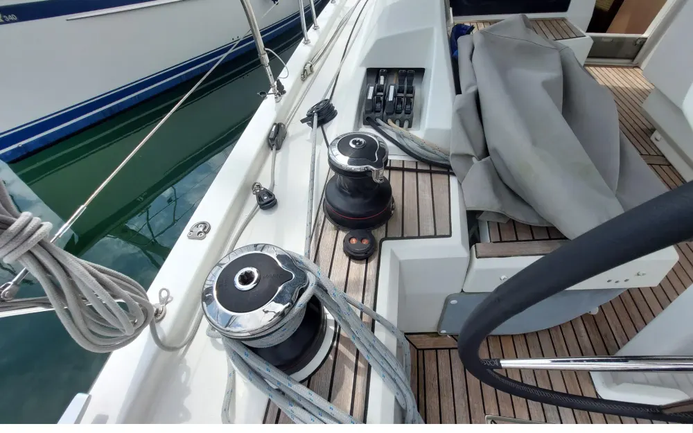 slider 25 Beneteau Oceanis 46.1