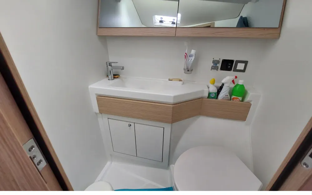 slider 34 Beneteau Oceanis 46.1