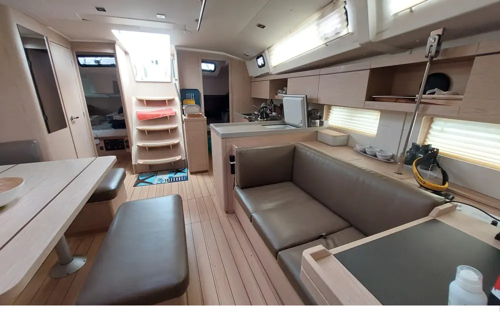 slider 35 Beneteau Oceanis 46.1