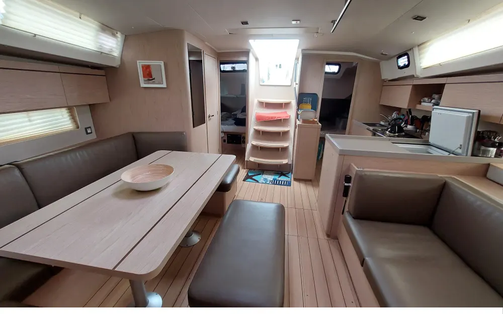 slider 36 Beneteau Oceanis 46.1