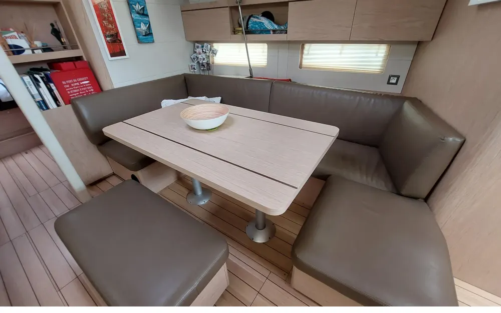 slider 38 Beneteau Oceanis 46.1