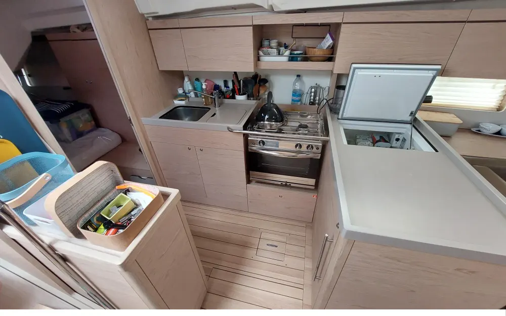 slider 40 Beneteau Oceanis 46.1