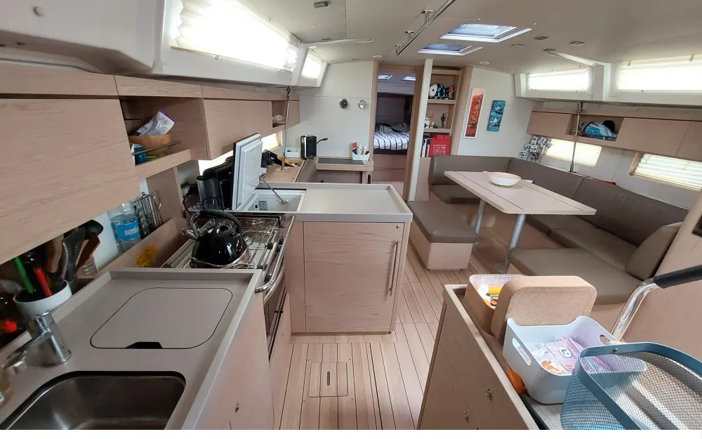 slider 42 Beneteau Oceanis 46.1