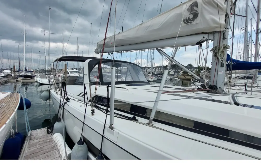 slider 4 Beneteau Oceanis 46.1