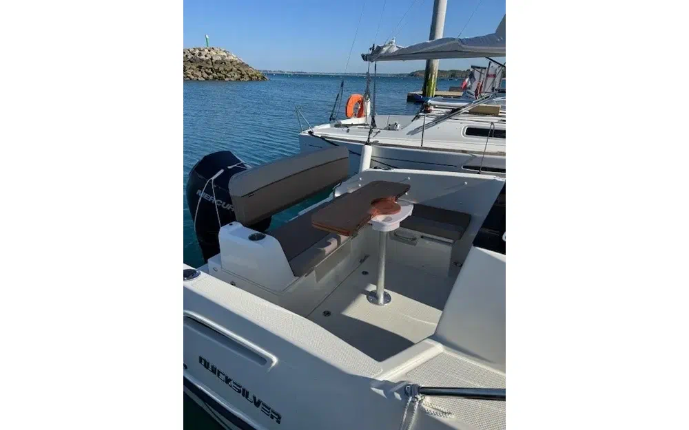 slider 13 Quicksilver 675