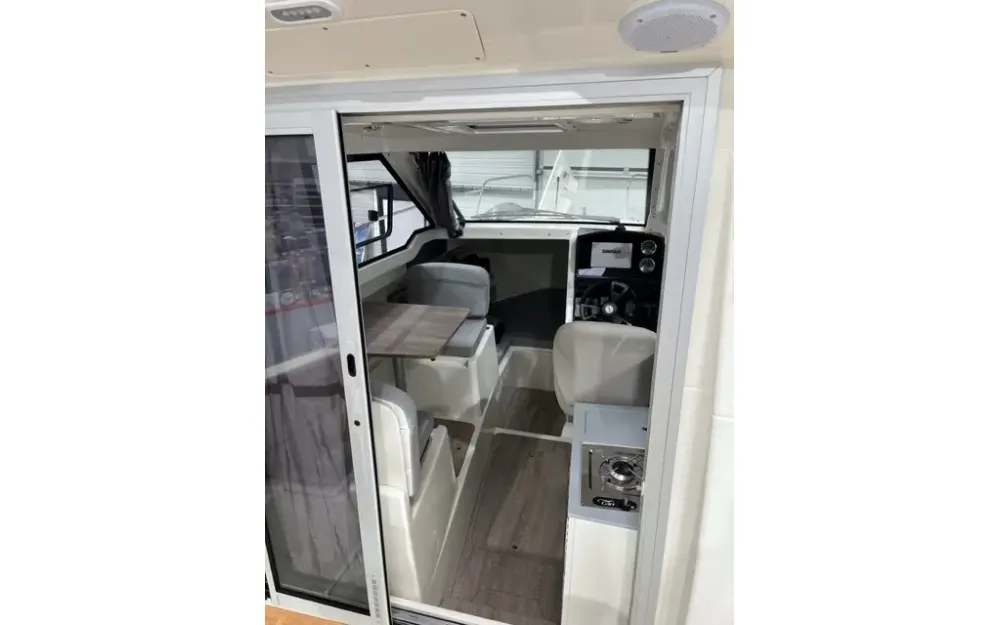 slider 2 Quicksilver Activ 675 Weekend