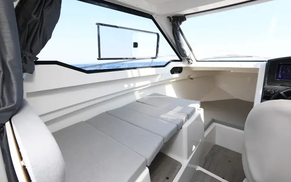 slider 8 Quicksilver Activ 675 Weekend