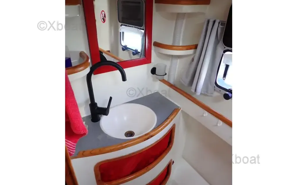 slider 9 Custom Catamaran
