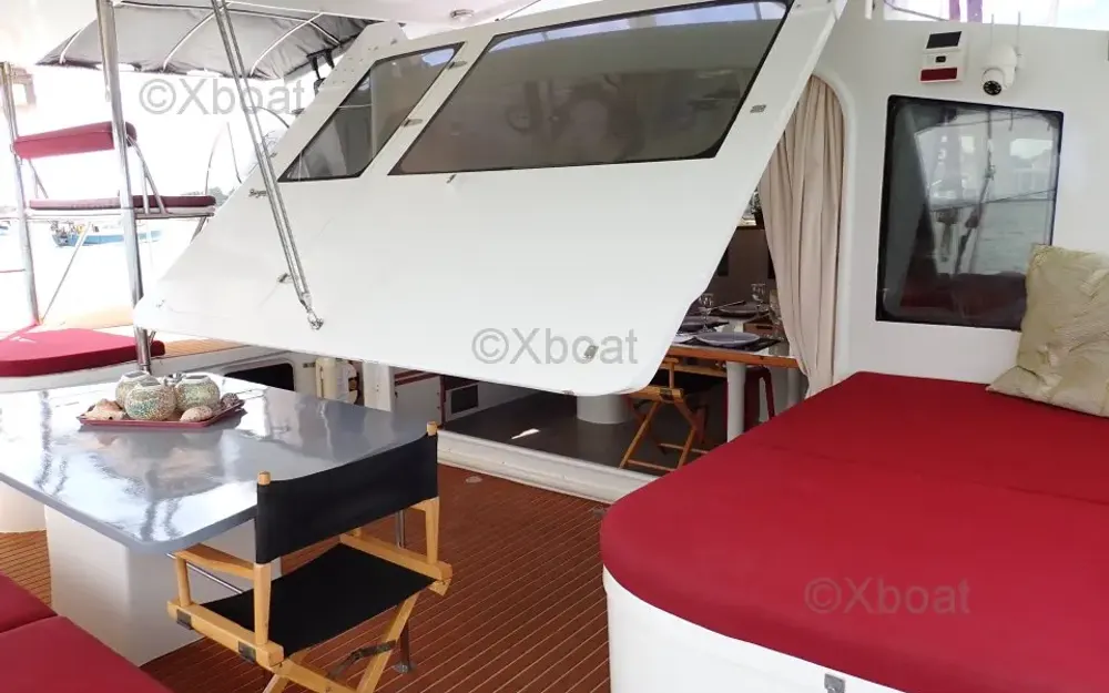 slider 4 Custom Catamaran