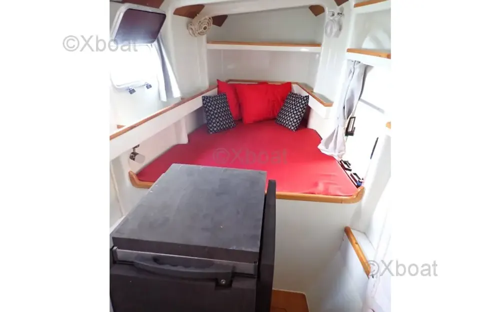 slider 5 Custom Catamaran