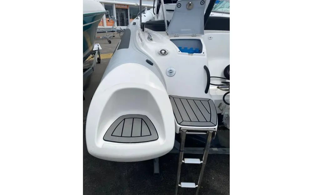 slider 19 Grand Golden Line G650