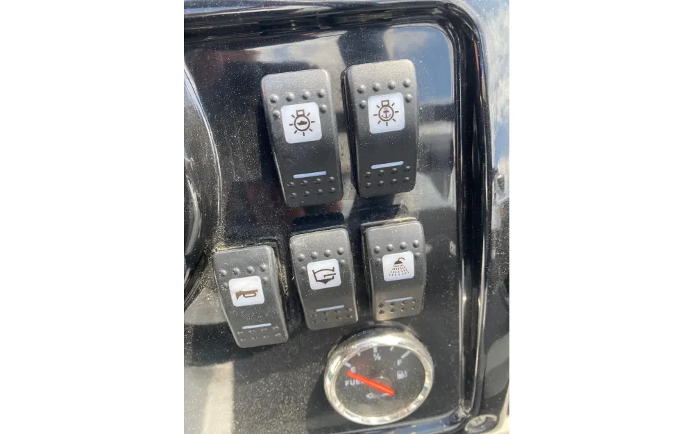 slider 25 Grand Golden Line G650