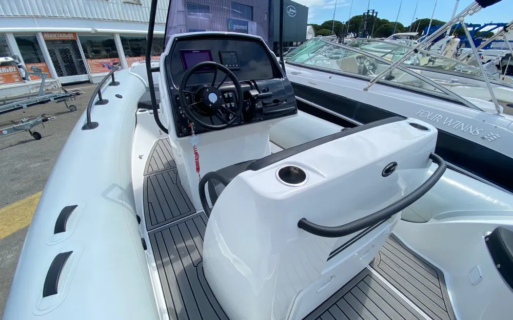 slider 28 Grand Golden Line G650