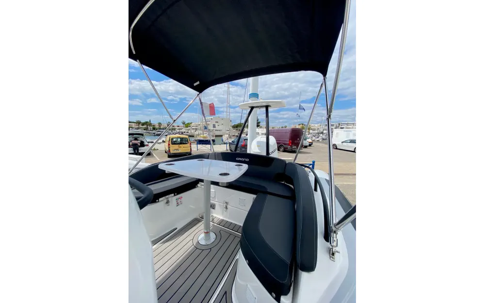 slider 7 Grand Golden Line G650