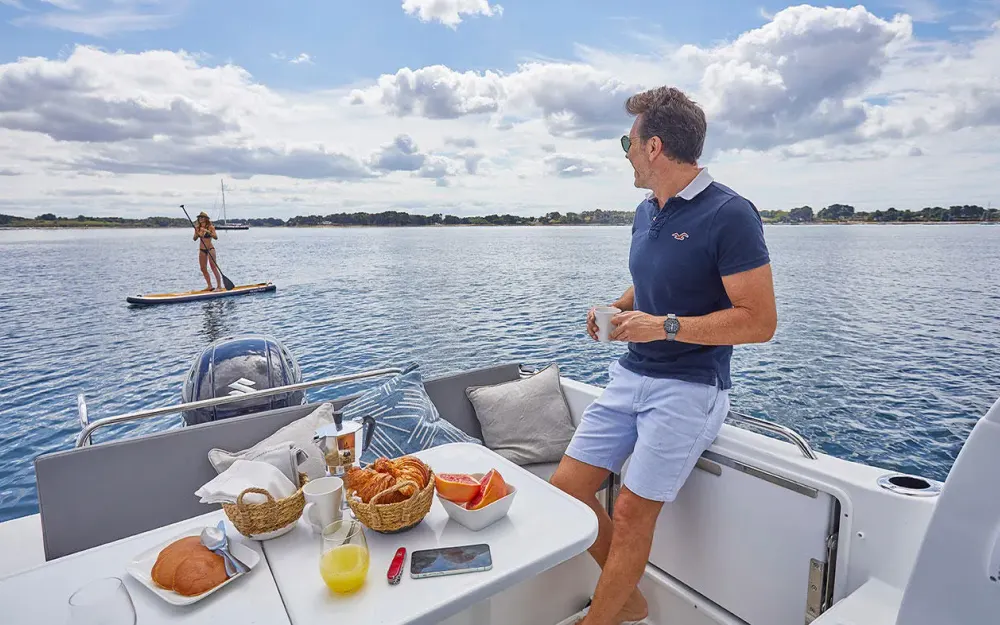 slider 12 Beneteau Antares 7 OB